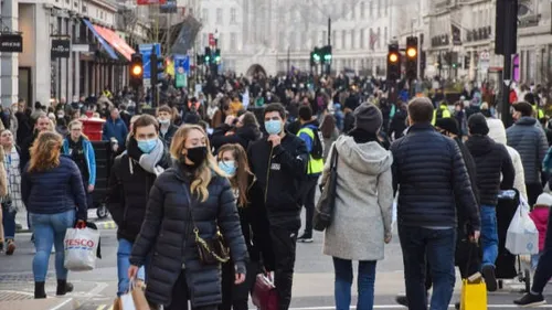 Le soulagement des parisiens face à la fin de l’obligation du port...